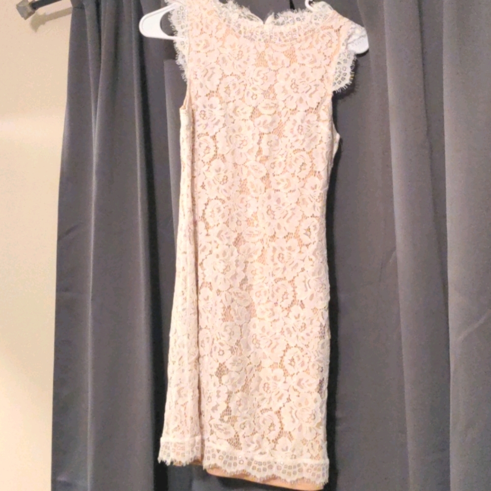White lace dress